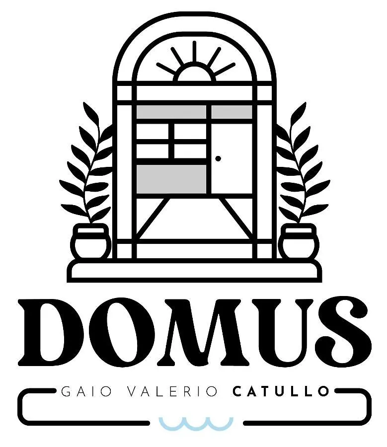 Domus Residence - Catullo - バーリ アパート